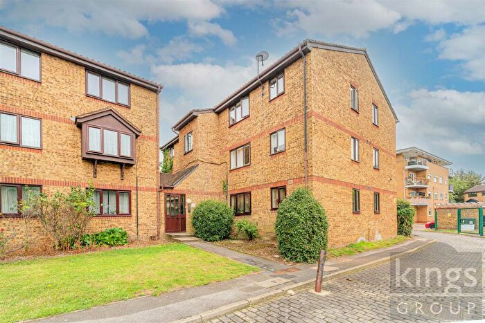 Studio To Rent In Athlone Court, Stocksfield Road, London, E17