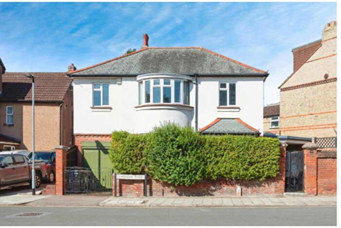 4 Bedroom Detached House For Sale In Clarendon Street, Bedford, MK41