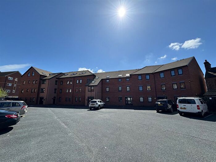 1 Bedroom Flat For Sale In Roper Street, Penrith, CA11