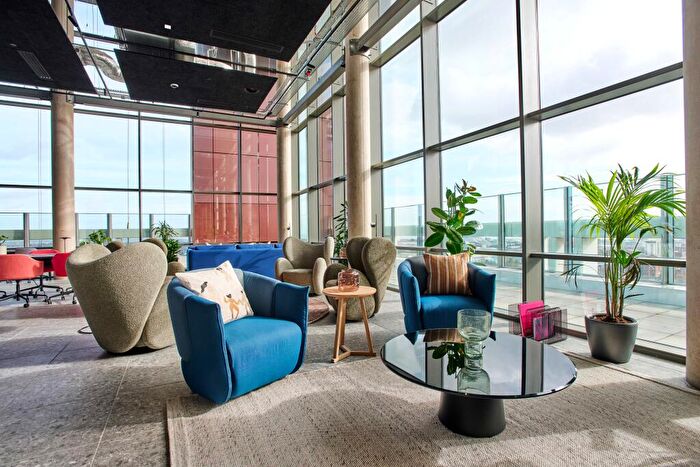 2 Bedroom Apartment To Rent In The Copper Works, Cardiff Cardiff, CF10