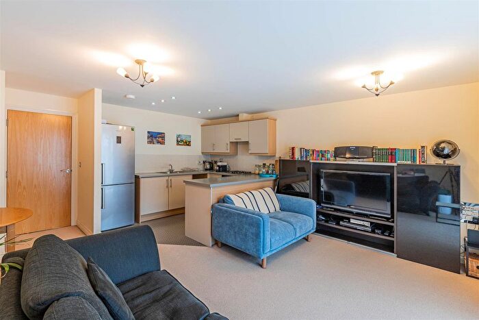 1 Bedroom Flat For Sale In Clive Road, Canton, Cardiff, CF5