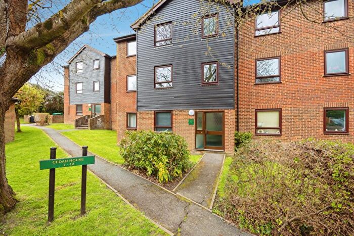 2 Bedroom Flat For Sale In Gorse Court, Guildford, Surrey, GU4