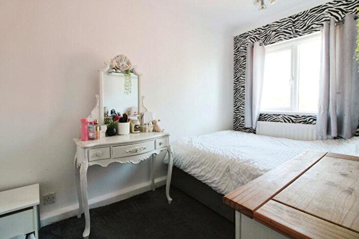 2 Bedroom Flat For Sale In Buckingham Road, Peterlee, SR8