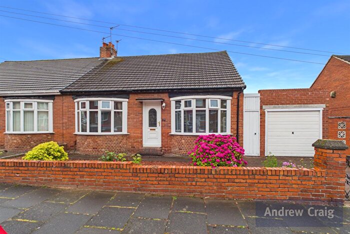 2 Bedroom Bungalow For Sale In Reading Road, South Shields, NE33