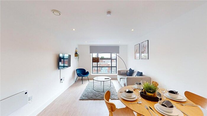 1 Bedroom Flat To Rent In Cheapside, Digbeth Square, B12