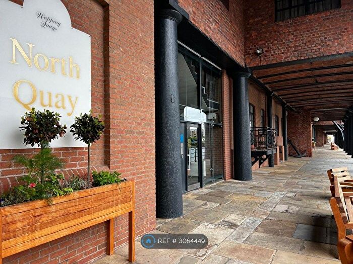 3 Bedroom Flat To Rent In North Quay, Liverpool, L3