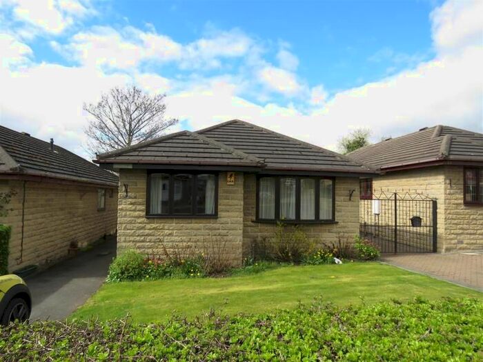 3 Bedroom Bungalow To Rent In Sothall Green, Sheffield, S20
