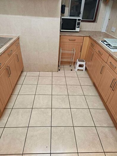 4 Bedroom Detached House To Rent In Plaistow Road, London, E15