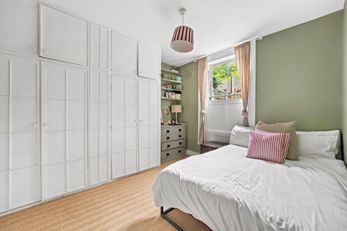 1 Bedroom Flat To Rent In Milton Grove, London, N16