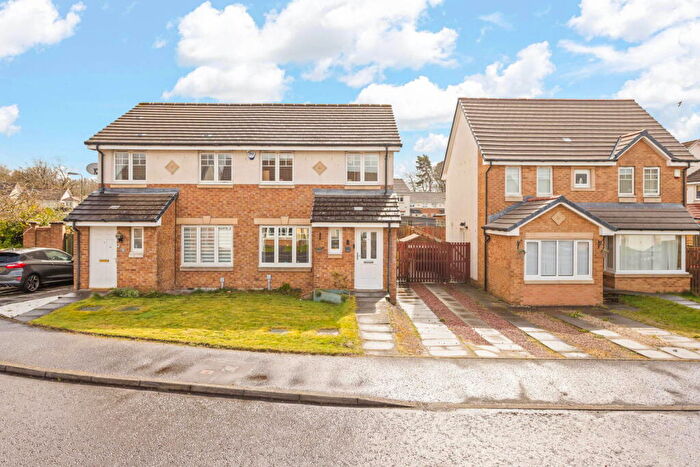 3 Bedroom Semi Detached House For Sale In Harrysmuir Gardens, Pumpherston, EH53