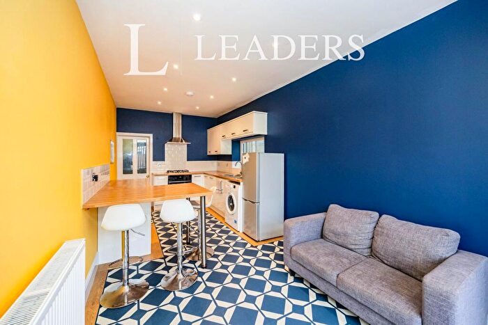 3 Bedroom Terraced House To Rent In Harcourt Road, Portsmouth, PO1