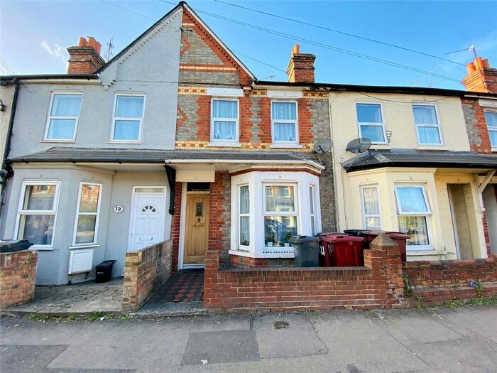 3 Bedroom Terraced House To Rent In Beresford Road, Reading, Berkshire RG30