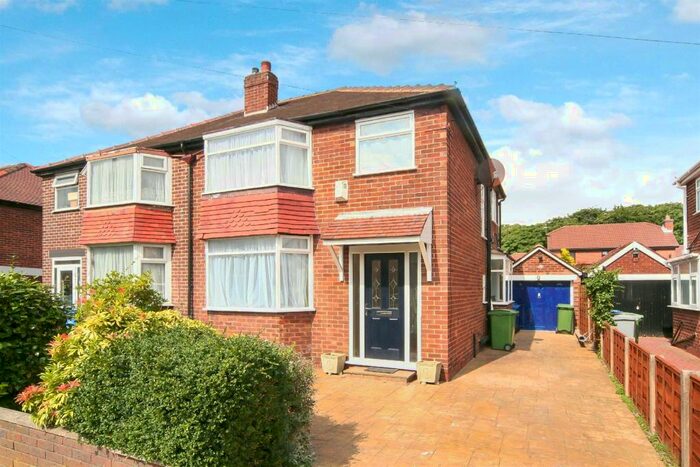 3 Bedroom Semi-Detached House To Rent In Lowton Road, Sale, M33