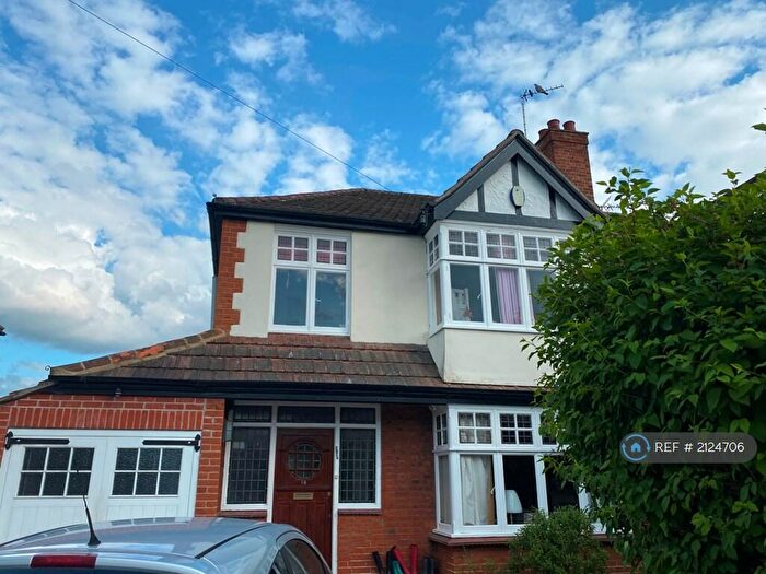 4 Bedroom Semi-Detached House To Rent In Cambridge, Cambridge, CB4