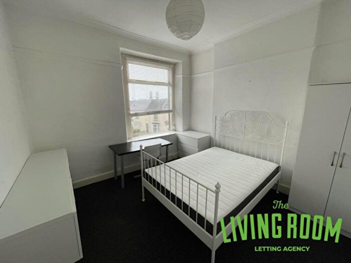 3 Bedroom Flat To Rent In Mansel Street, City Centre, Swansea, SA1