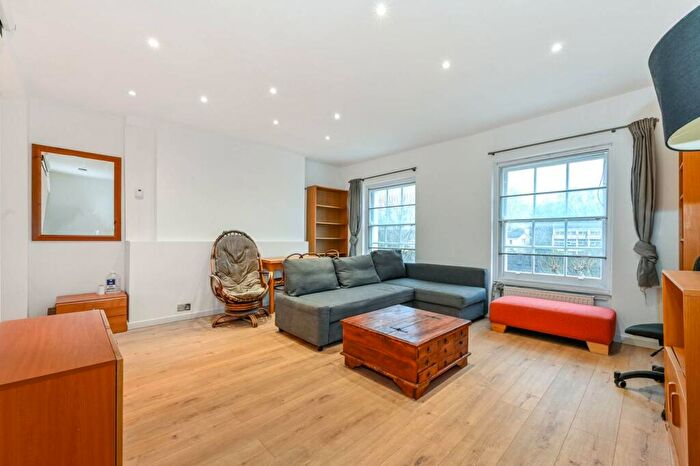 2 Bedroom Flat For Sale In Mornington Terrace, Camden, London, NW1