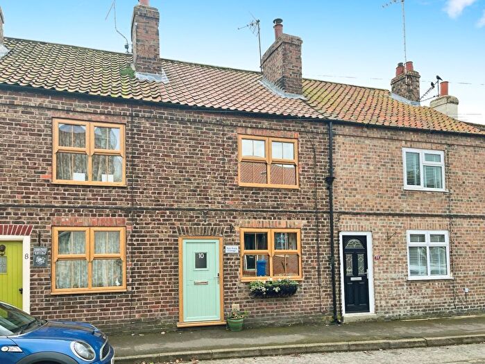 1 Bedroom Terraced House For Sale In York Road, Little Driffield, Driffield, East Riding Of Yorkshire, YO25