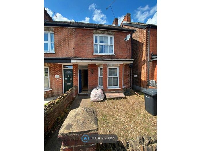4 Bedroom Semi-Detached House To Rent In Manor Road, Guildford, GU2