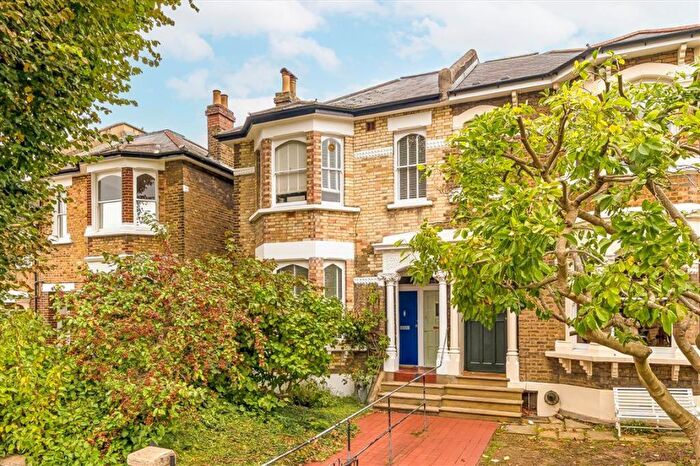 1 Bedroom Flat For Sale In Breakspears Road, Brockley, SE4