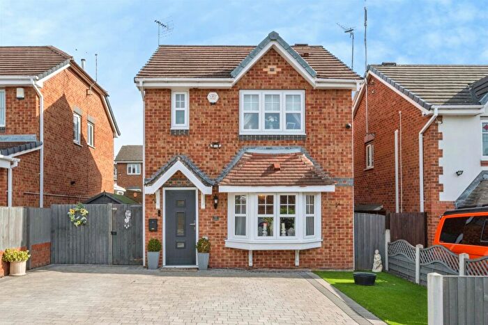 3 Bedroom Detached House For Sale In Cranwell Court, Goldthorpe, Rotherham, S63