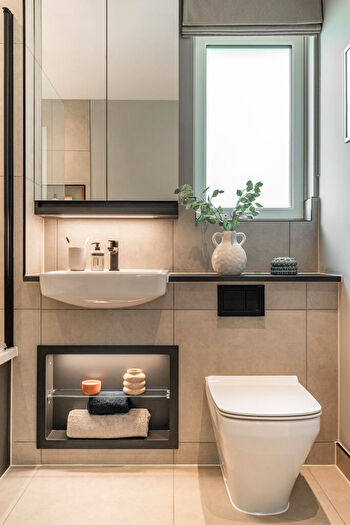 3 Bedroom Town House For Sale In North Gate Park, London, N15