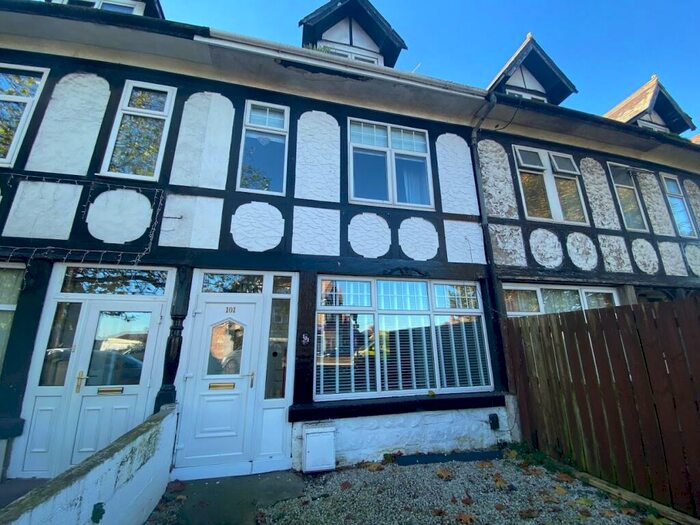 3 Bedroom House To Rent In Skipton Road, Harrogate, HG1