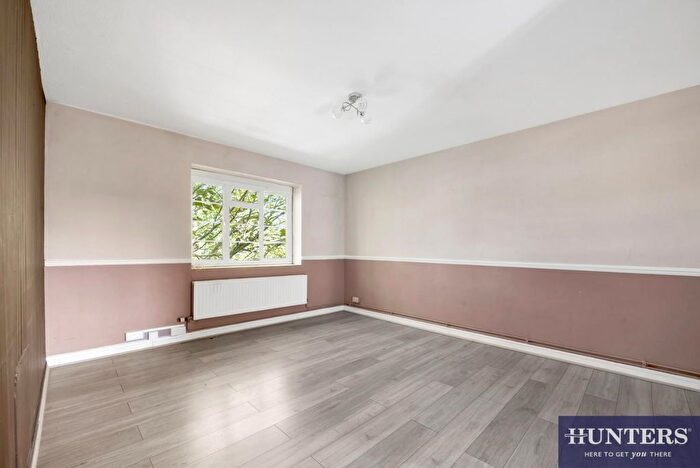 3 Bedroom Flat For Sale In Dibdin House, Maida Vale, London, W9