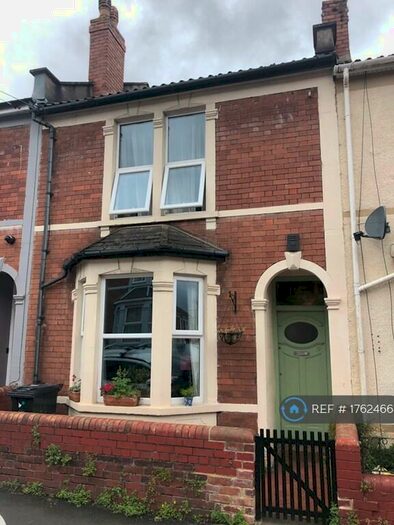 3 Bedroom Terraced House To Rent In Bruce Avenue, Bristol, BS5