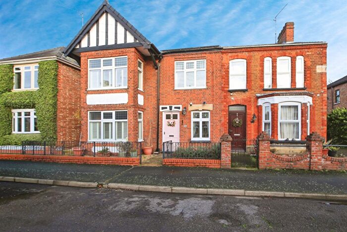 4 Bedroom Semi Detached House For Sale In Colvile Road, Wisbech, PE13