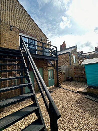 3 Bedroom Maisonette To Rent In York Street, Broadstairs, Kent, CT10