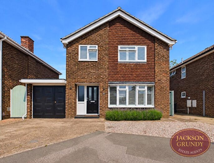 4 Bedroom Detached House For Sale In East Leys Court, Moulton, NN3