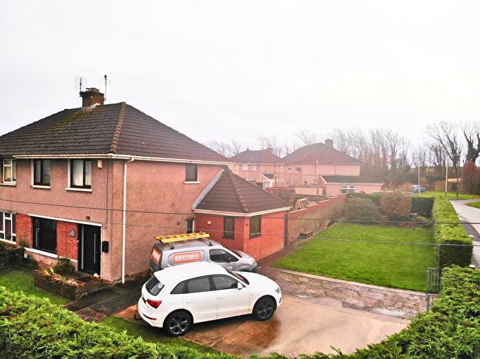 3 Bedroom Semi-Detached House For Sale In Heol Las, Bridgend, CF33