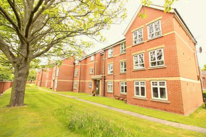 3 Bedroom Flat To Rent In Haswell Gardens, North Shields, NE30