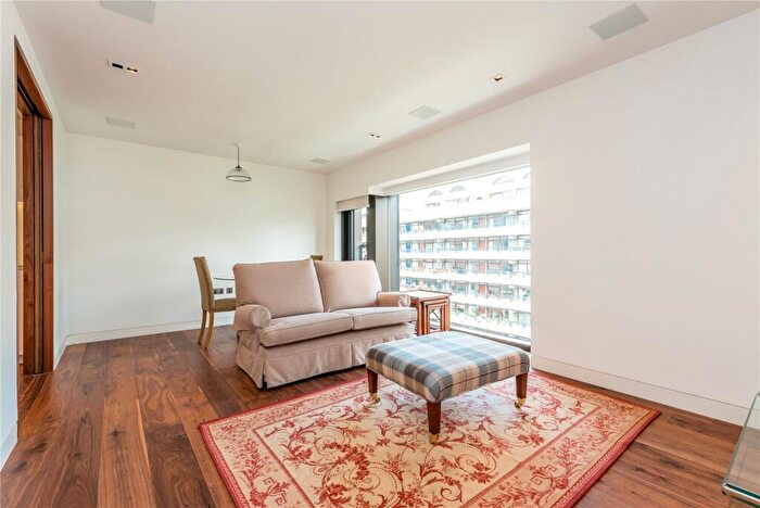 1 Bedroom Apartment To Rent In Roman House, Wood Street, City Of London, EC2Y