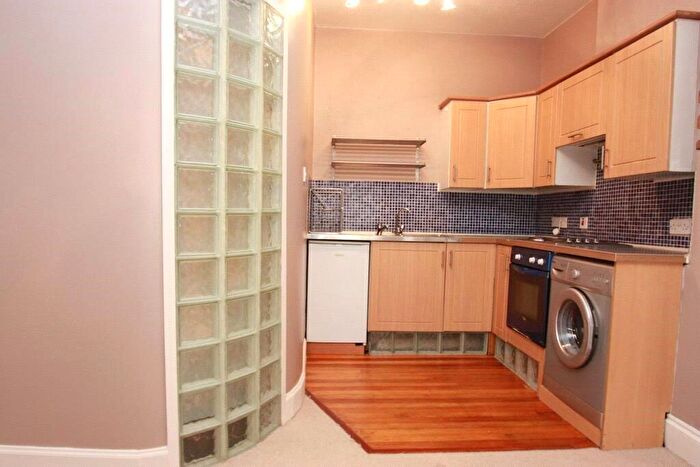 1 Bedroom Apartment To Rent In Watson Crescent, Polwarth, Edinburgh, EH11
