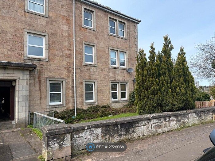 3 Bedroom Flat To Rent In Main St, Glasgow, G46