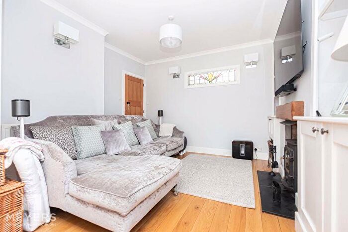 3 Bedroom Semi-Detached House For Sale In Wicklea Road, Wick, BH6