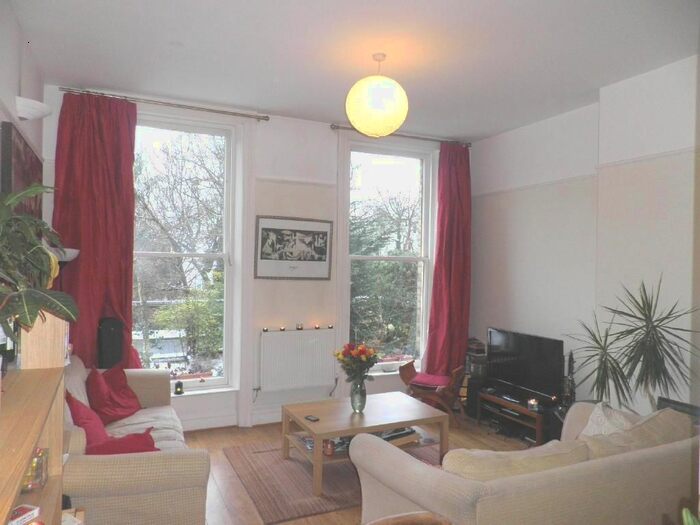 2 Bedroom Flat To Rent In Ullet Road, Sefton Park, Liverpool L17