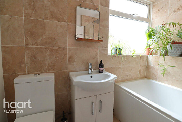 1 Bedroom Apartment For Sale In Selsdon Road Upton Park, London, E13