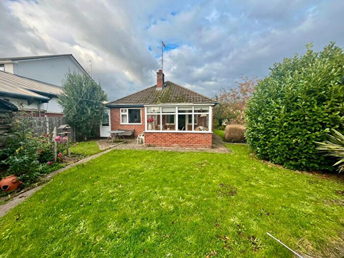 3 Bedroom Detached Bungalow For Sale In Bedehouse Bank, Bourne, PE10