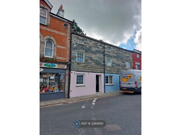 1 Bedroom Terraced House To Rent In Westgate Street, Launceston, PL15