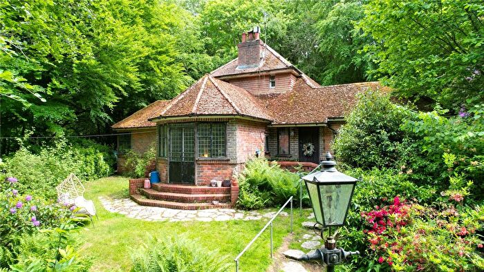 4 Bedroom Detached House For Sale In Gentles Lane, Headley, Hampshire, GU35