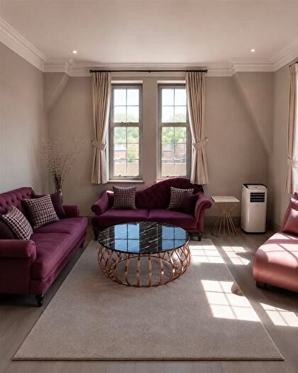 3 Bedroom Flat To Rent In Finchley Road, Finchley, London, NW3