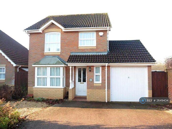 3 Bedroom Detached House To Rent In Blagrave Rise, Tilehurst, Reading, RG31