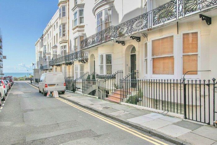 1 Bedroom Apartment To Rent In Bloomsbury Place, Brighton, BN2