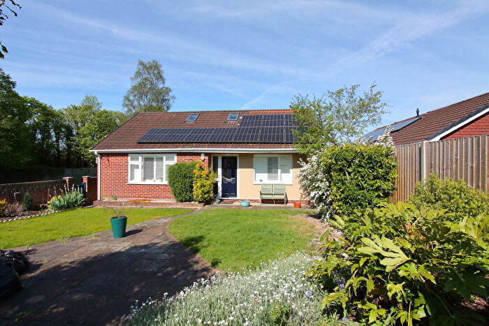 2 Bedroom Bungalow For Sale In Pine Walk, Floral Way, Andover, SP10