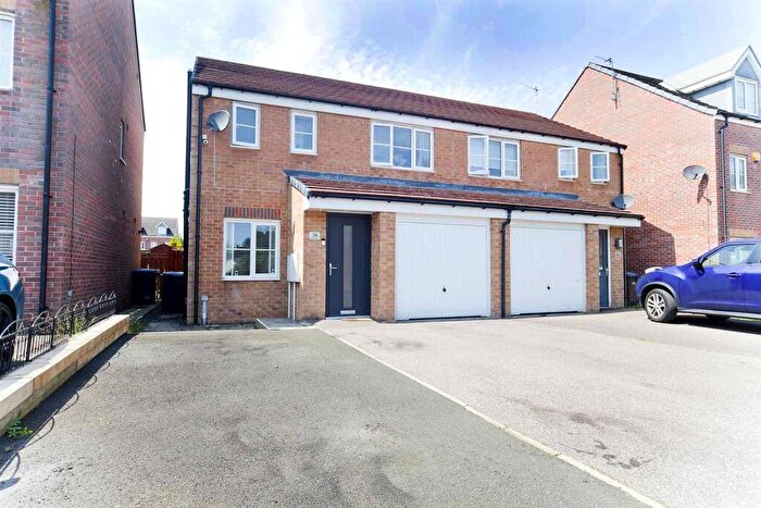 3 Bedroom Semi Detached House For Sale In Springbank, Peterlee, SR8