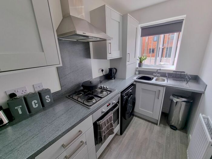 2 Bedroom SemiDetached House For Sale In Alwin Grove, Dinnington