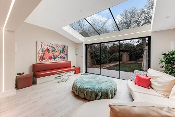 5 Bedroom Terraced House For Sale In Southwood Lane, Highgate, N6