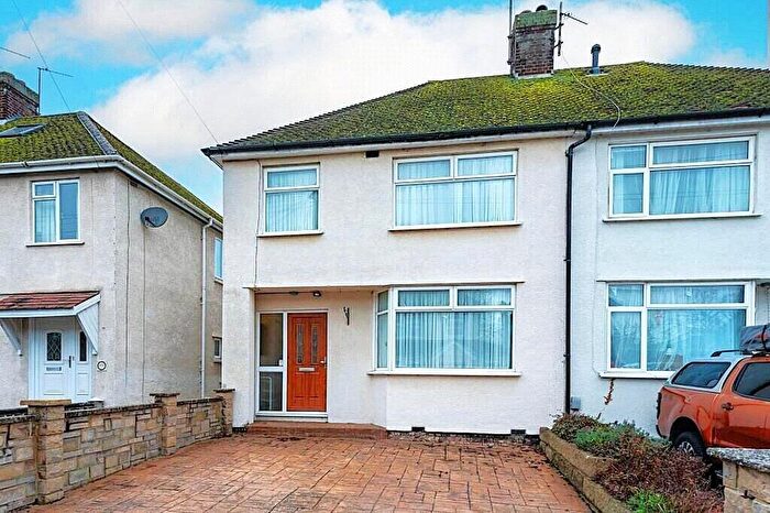 3 Bedroom Semi-Detached House To Rent In Wytham Street, Oxford, Oxfordshire, OX1